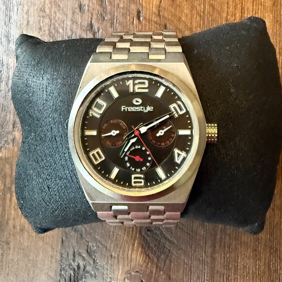 Freestyle Men's Cypher Stainless Steel Watch - Picture 1 of 7